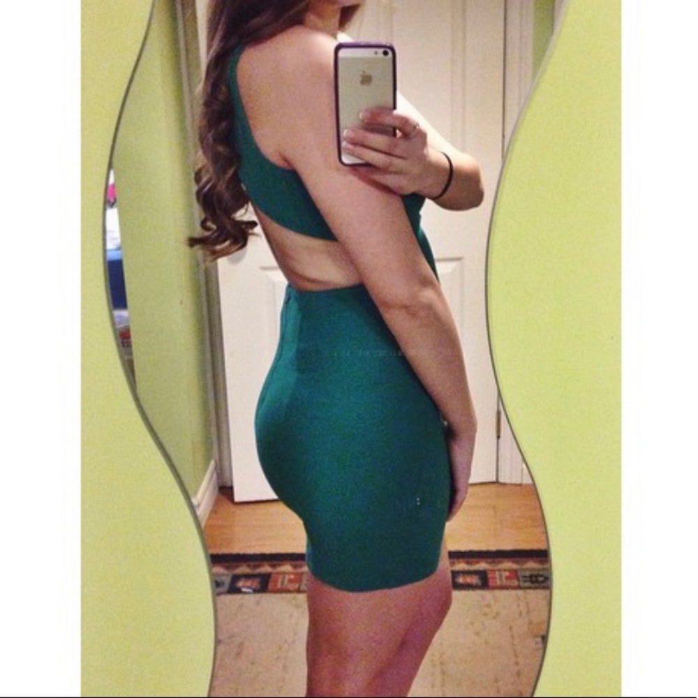 Mendocino open back dress